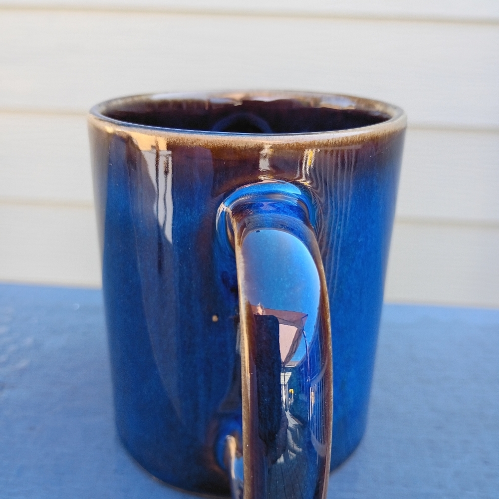 Elegant Blue Ceramic Cup with Dual Handles For Easy Handling - Picture 2 of 6